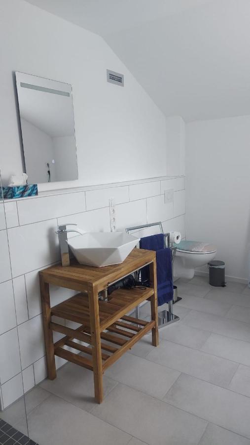 Ferienwohnung Krabbe Im Haus-Neuharlingersiel Exterior foto